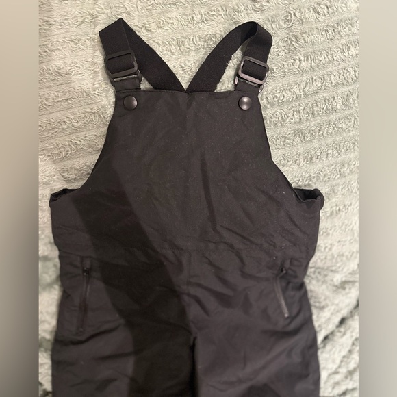 Gender-Neutral Water-Resistant Snow-Bib Overalls for Kids - Picture 3 of 15
